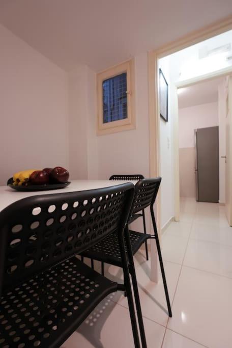 Syntagma Square, 70Sqm Pentelis Sunny Apartment Aten Exteriör bild