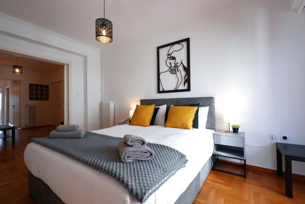 Syntagma Square, 70Sqm Pentelis Sunny Apartment Aten Exteriör bild