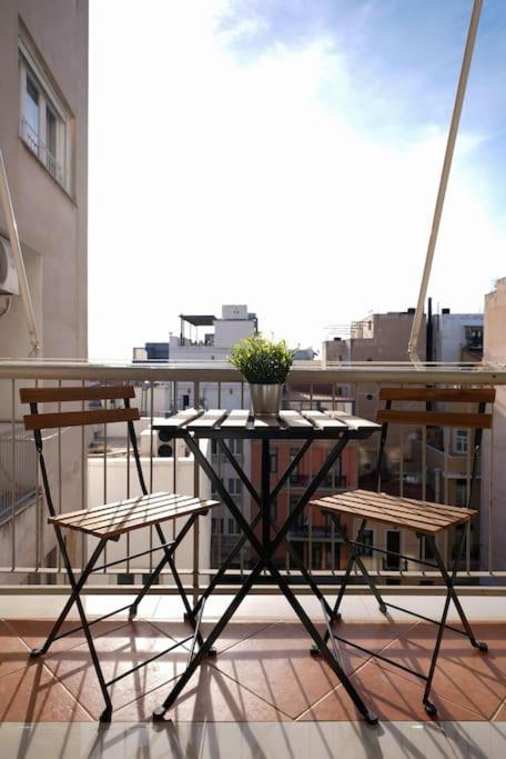 Syntagma Square, 70Sqm Pentelis Sunny Apartment Aten Exteriör bild