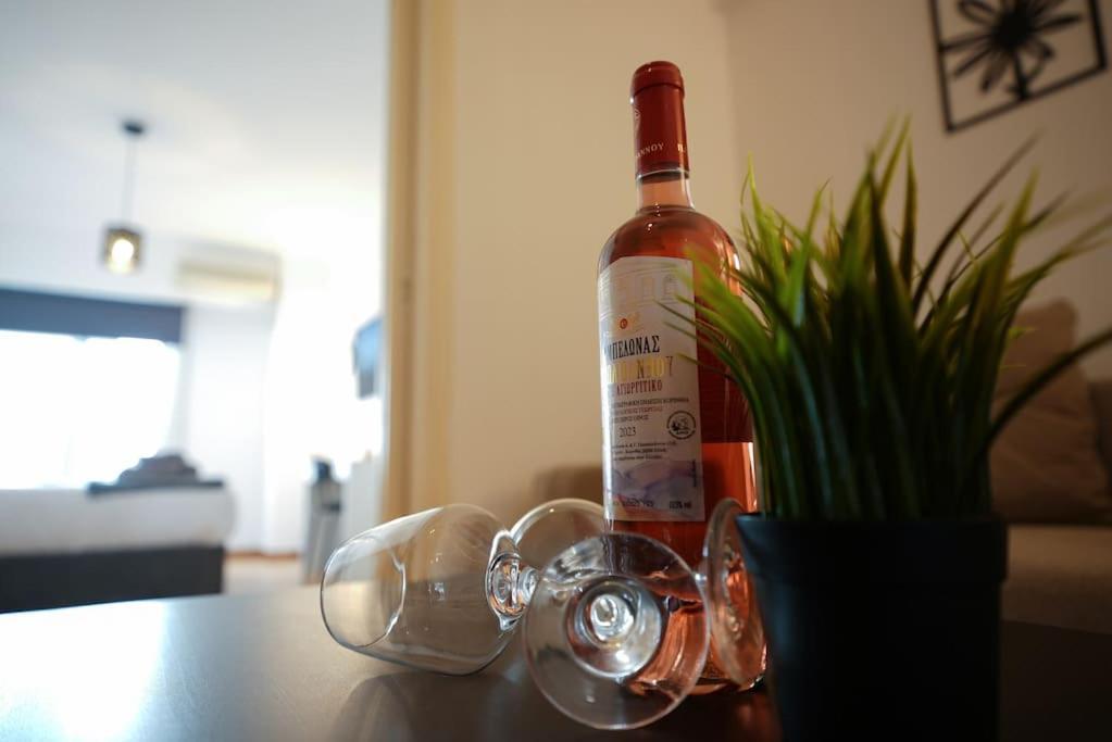 Syntagma Square, 70Sqm Pentelis Sunny Apartment Aten Exteriör bild